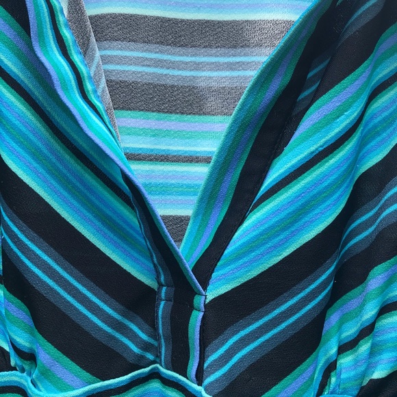3 for 10$ Cayto Striped blouse - Picture 2 of 5